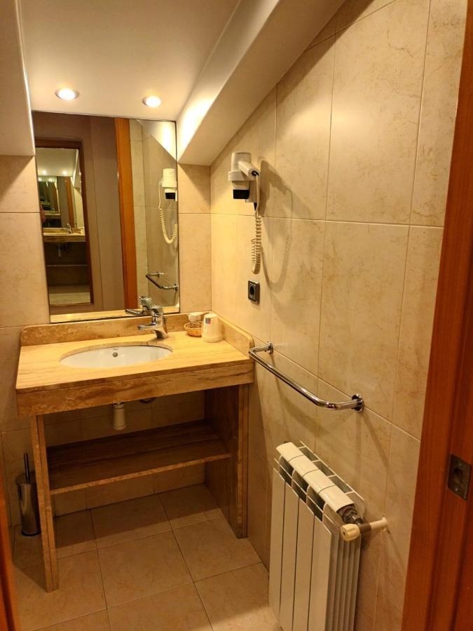 Hotel Estel Berga Extérieur photo