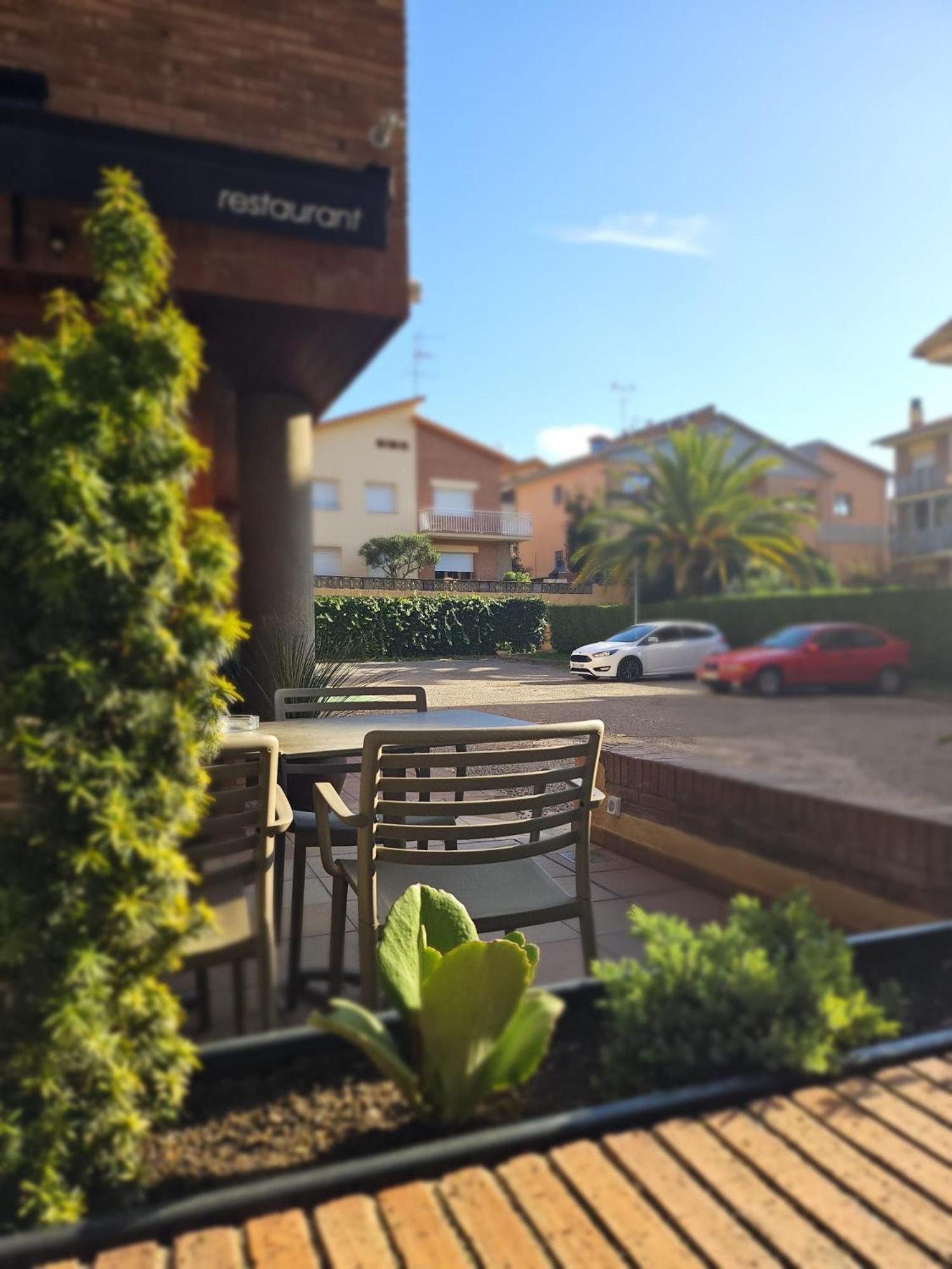 Hotel Estel Berga Extérieur photo