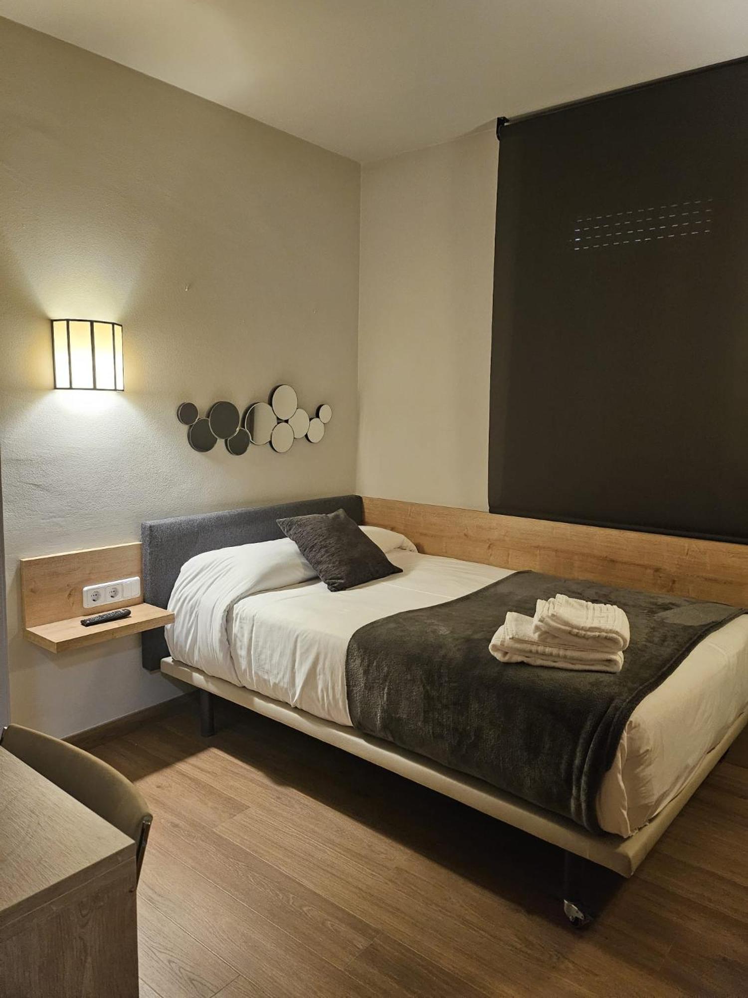 Hotel Estel Berga Extérieur photo