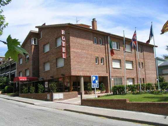 Hotel Estel Berga Extérieur photo